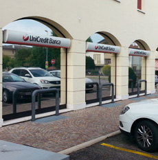 UNICREDIT